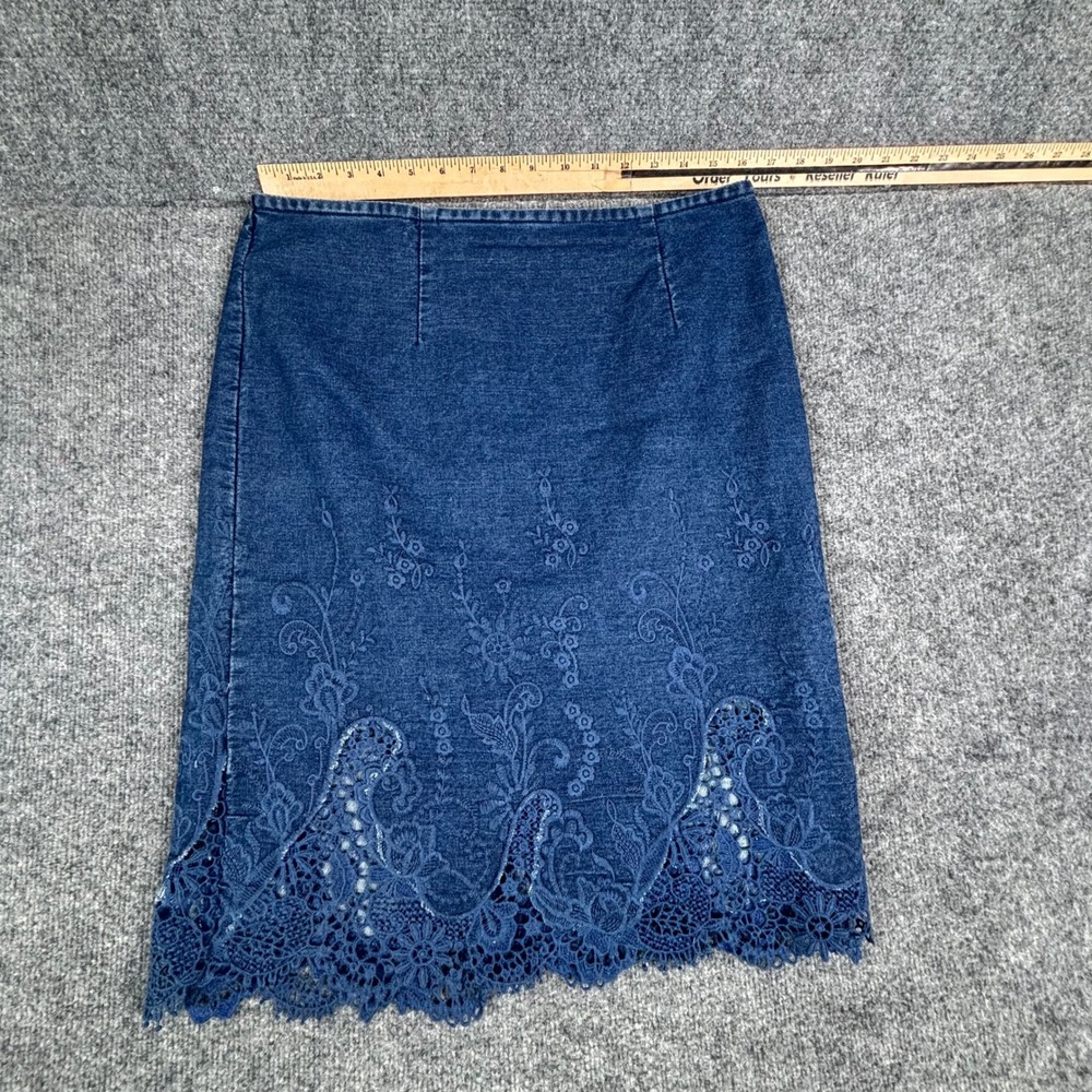 WD·NY Denim Skirt Womens Size L Blue Embroidered Lace Hem Midi Casual Boho 23139